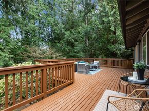 1044 145th Place NE, Bellevue WA 98007
