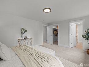 1044 145th Place NE, Bellevue WA 98007