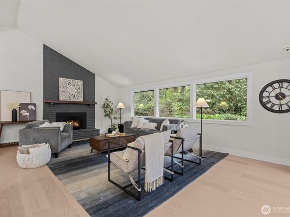 1044 145th Place NE, Bellevue WA 98007