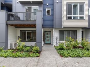 509 237th Place SE D, Bothell WA 98021