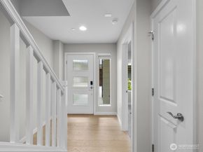 509 237th Place SE D, Bothell WA 98021