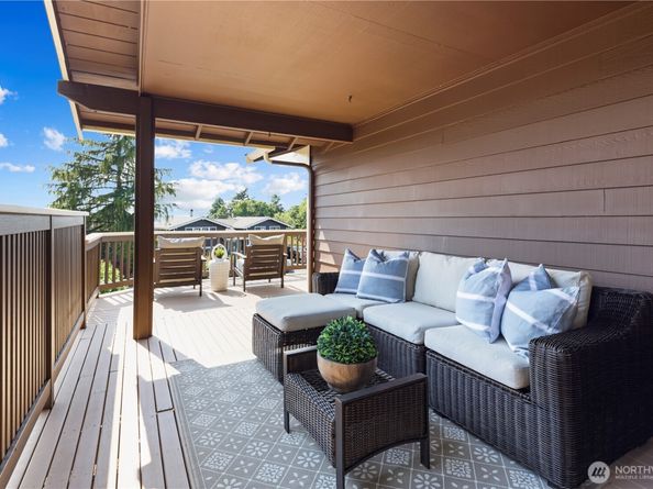 6210 105th Avenue NE, Kirkland WA 98033