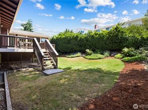 6210 105th Avenue NE, Kirkland WA 98033