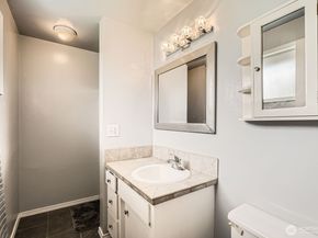202 Elma Place SE, Renton WA 98059