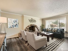 202 Elma Place SE, Renton WA 98059