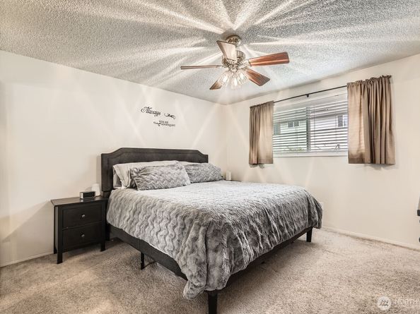 202 Elma Place SE, Renton WA 98059