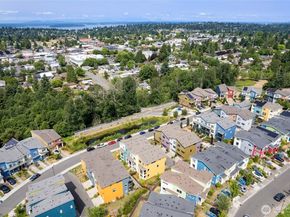 9834 11th Avenue SW, Seattle WA 98106