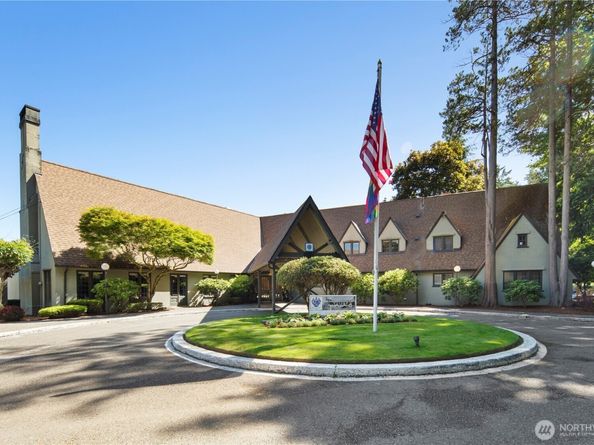 10751 Glen Acres Drive S, Seattle WA 98168