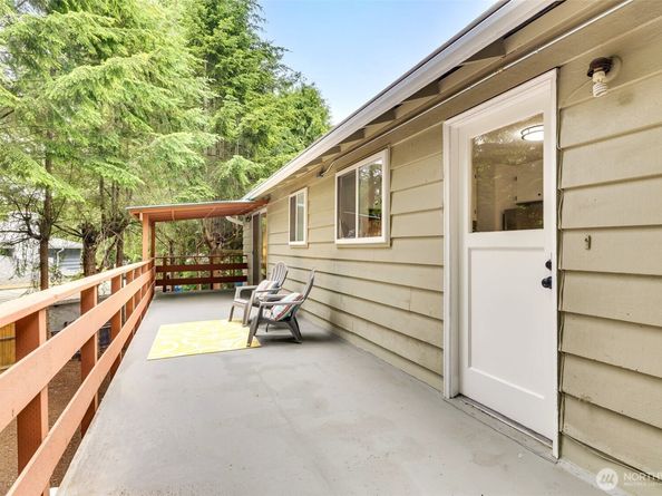 812 NE 175th Street, Shoreline WA 98155