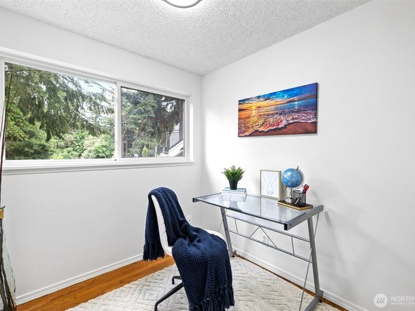 812 NE 175th Street, Shoreline WA 98155
