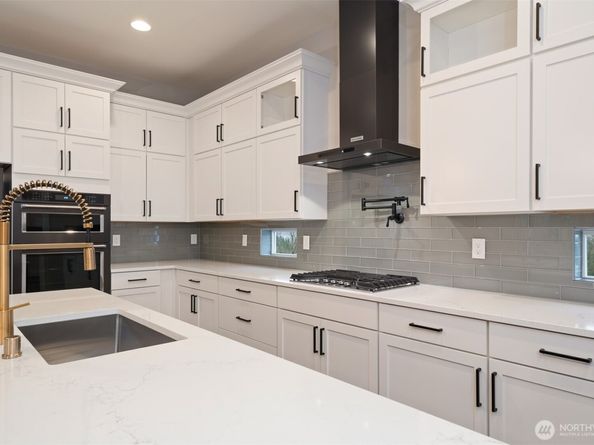 7559 S 130th Place, Seattle WA 98178