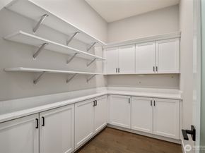 7559 S 130th Place, Seattle WA 98178