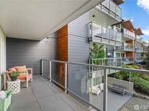 2501 Canterbury Lane E 203, Seattle WA 98112