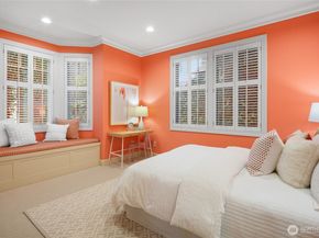 1510 38th Avenue E, Seattle WA 98112