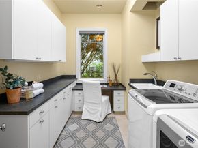1510 38th Avenue E, Seattle WA 98112