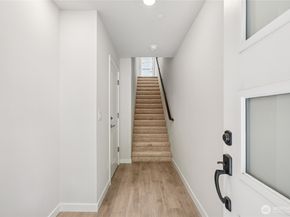 2121 N 148th Street C, Shoreline WA 98133