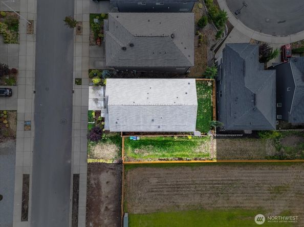 2002 106th Avenue SE, Lake Stevens WA 98258