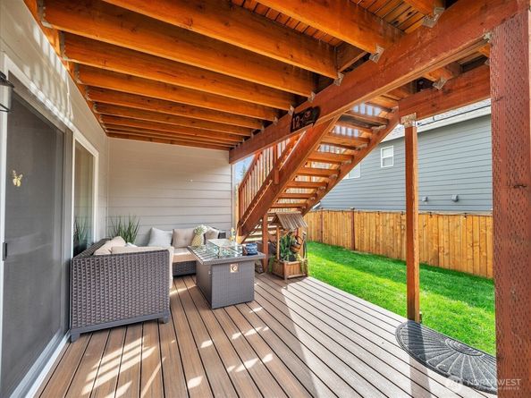 2002 106th Avenue SE, Lake Stevens WA 98258