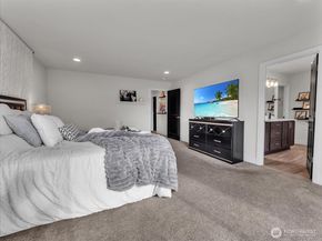 2002 106th Avenue SE, Lake Stevens WA 98258