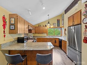 3310 102nd Place SE, Everett WA 98208