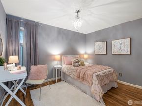 19555 Ave NE 170th, Woodinville WA 98072