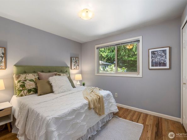 19555 Ave NE 170th, Woodinville WA 98072