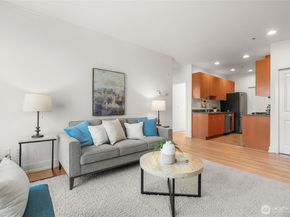 4031 Aurora Avenue N 201, Seattle WA 98103