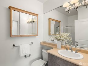 4031 Aurora Avenue N 201, Seattle WA 98103