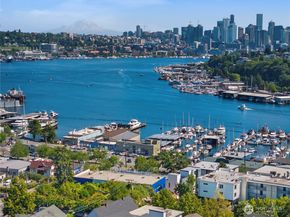 3425 Albion Place N, Seattle WA 98103