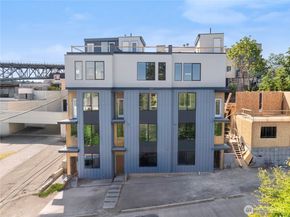 3425 Albion Place N, Seattle WA 98103