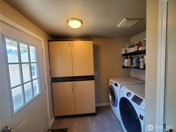 16 E Intercity Avenue, Everett WA 98208