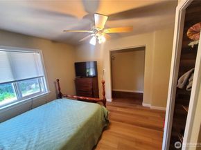 16 E Intercity Avenue, Everett WA 98208