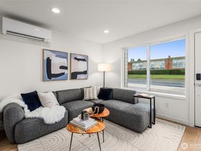 9221 B 14th Avenue NW, Seattle WA 98117