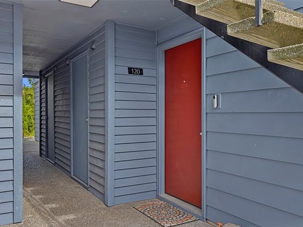 323 128TH Street SE K120, Everett WA 98208