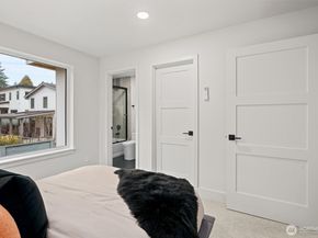 10829 104th Avenue NE, Kirkland WA 98033