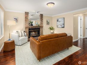 600 213th Street SW, Bothell WA 98021