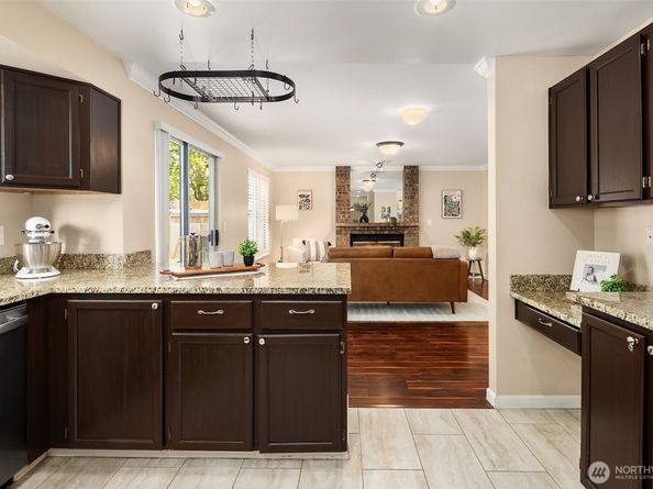 600 213th Street SW, Bothell WA 98021