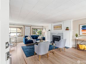 13720 Corliss Avenue N, Seattle WA 98133