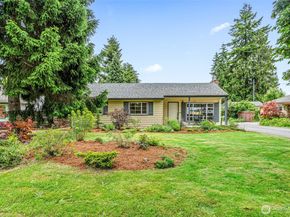 13720 Corliss Avenue N, Seattle WA 98133