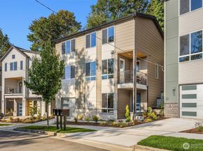 4570 22nd Avenue SW, Seattle WA 98106