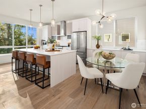 4570 22nd Avenue SW, Seattle WA 98106