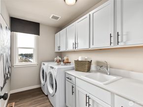 2072 NE Norseman Way, Poulsbo WA 98370