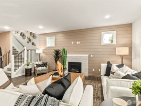 2072 NE Norseman Way, Poulsbo WA 98370
