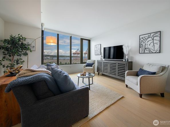 590 1st Avenue S 703, Seattle WA 98104