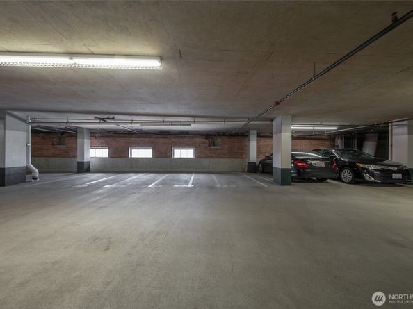 590 1st Avenue S 703, Seattle WA 98104