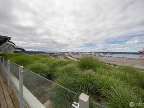 590 1st Avenue S 703, Seattle WA 98104