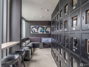 590 1st Avenue S 703, Seattle WA 98104