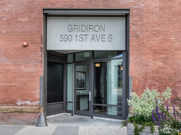 590 1st Avenue S 703, Seattle WA 98104