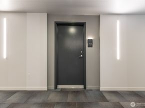 590 1st Avenue S 703, Seattle WA 98104