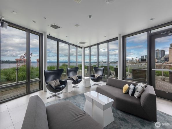 590 1st Avenue S 703, Seattle WA 98104